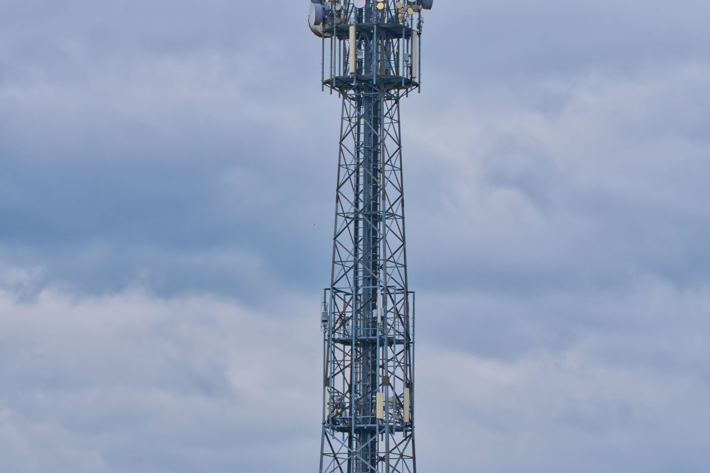 A telecommunications tower, the kind of infrastructure targeted in Chinese intelligence hacking campaigns