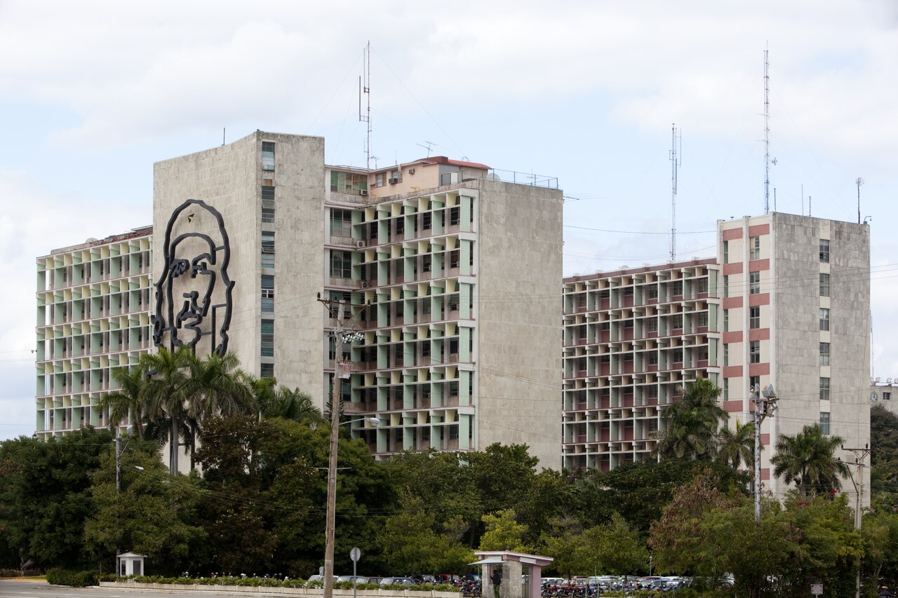 The Interior Ministry building on Havana’s Plaza de la Revolución, headquarters of Cuban intelligence, with its Che Guevara mural