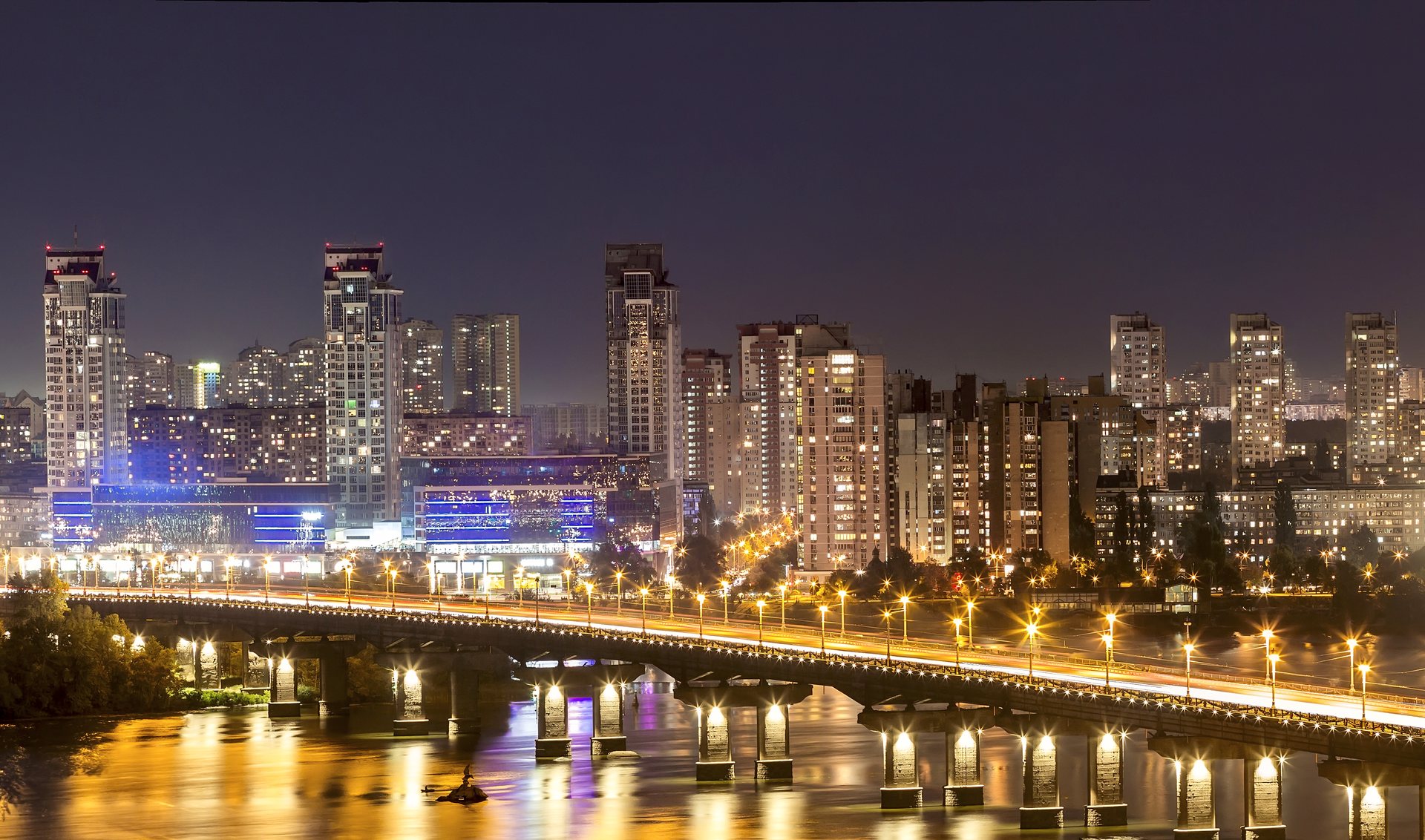Kyiv at night beside the Dnipro, capital and headquarters of Ukrainian intelligence